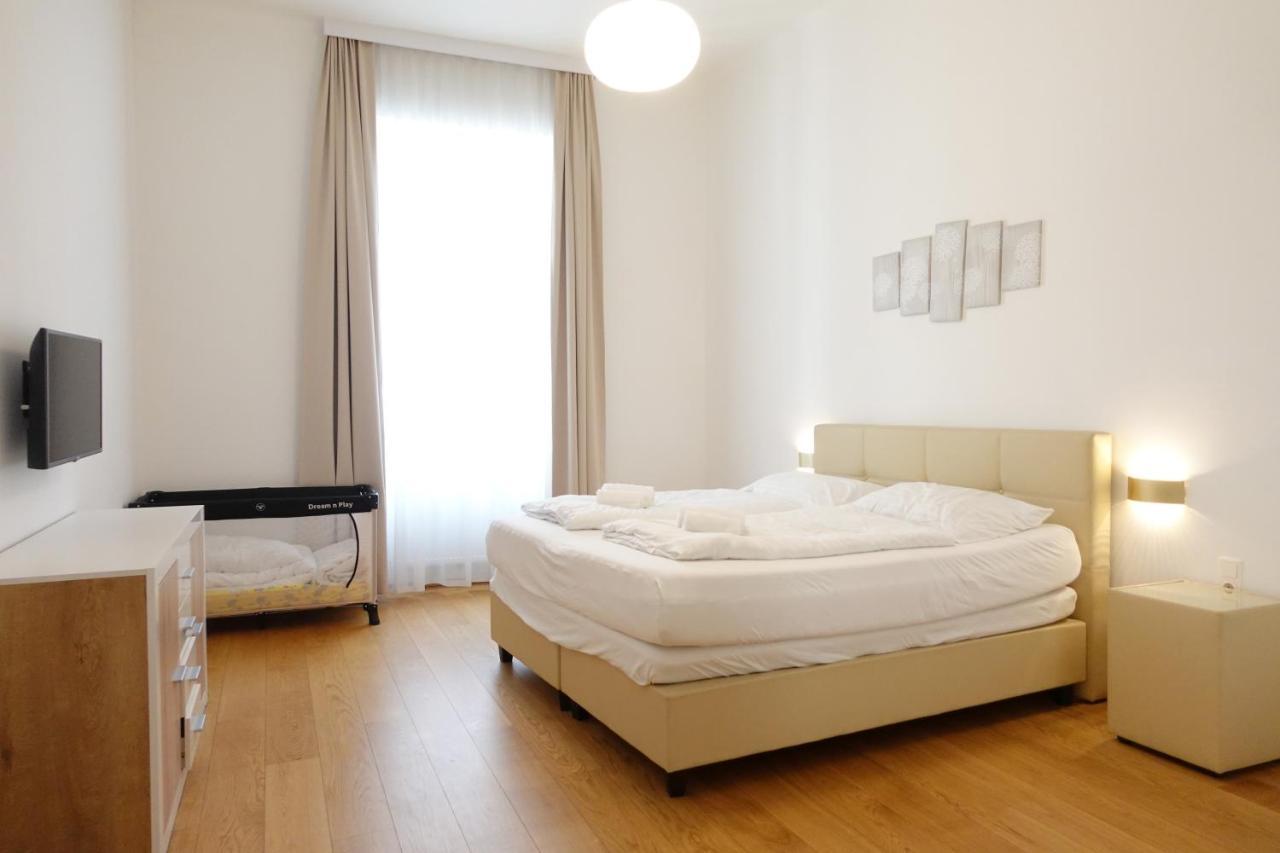 Apartments 4 You Red Star 8 Vienna Exterior photo
