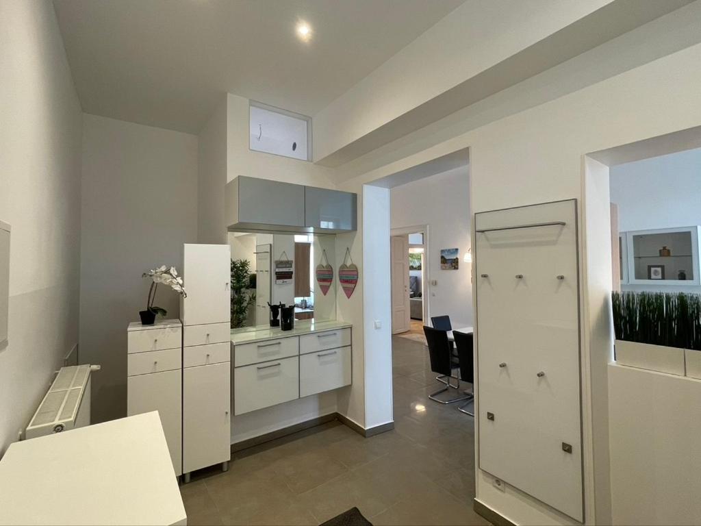 Apartments 4 You Red Star 8 Vienna Exterior photo