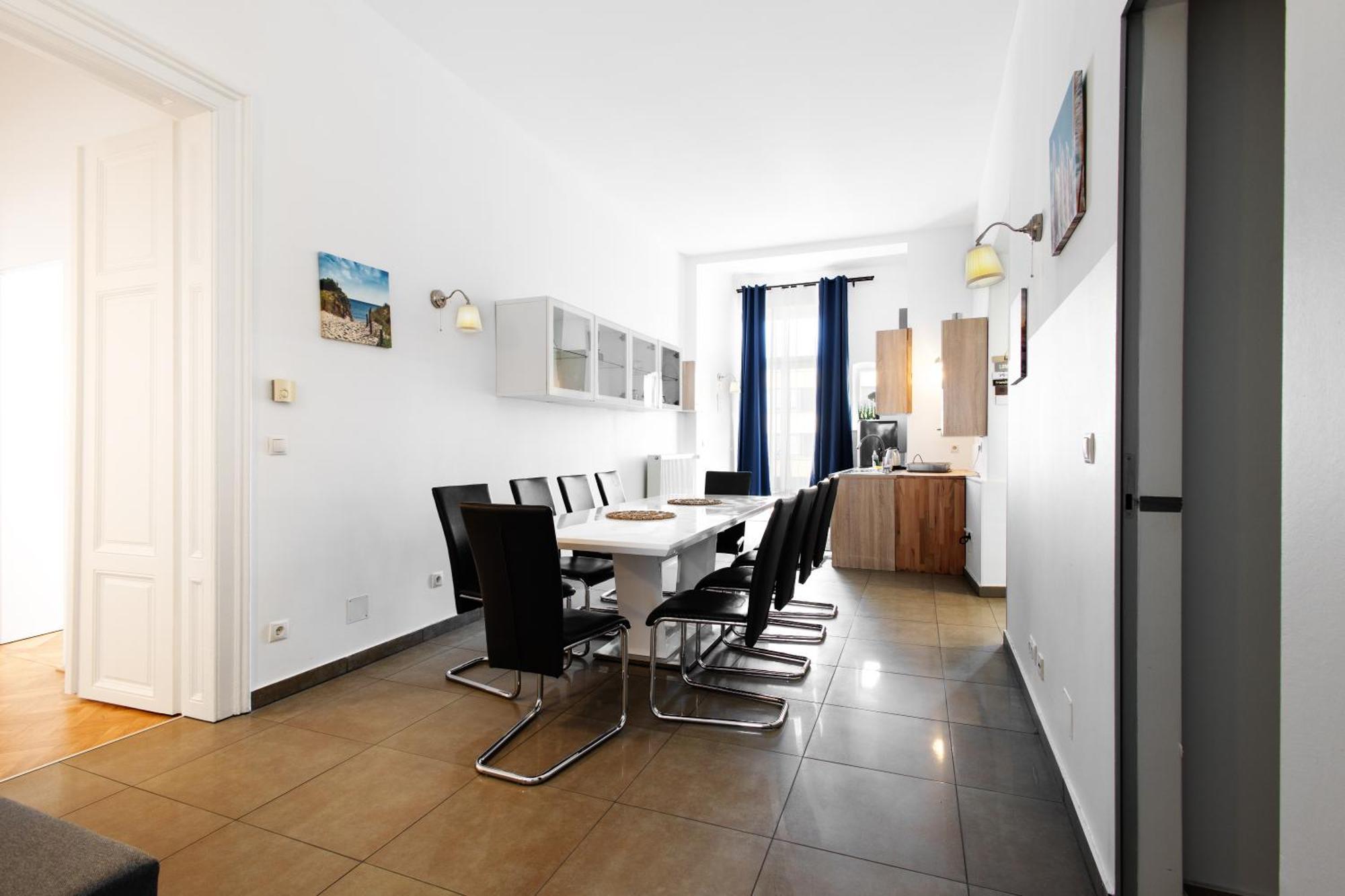 Apartments 4 You Red Star 8 Vienna Exterior photo