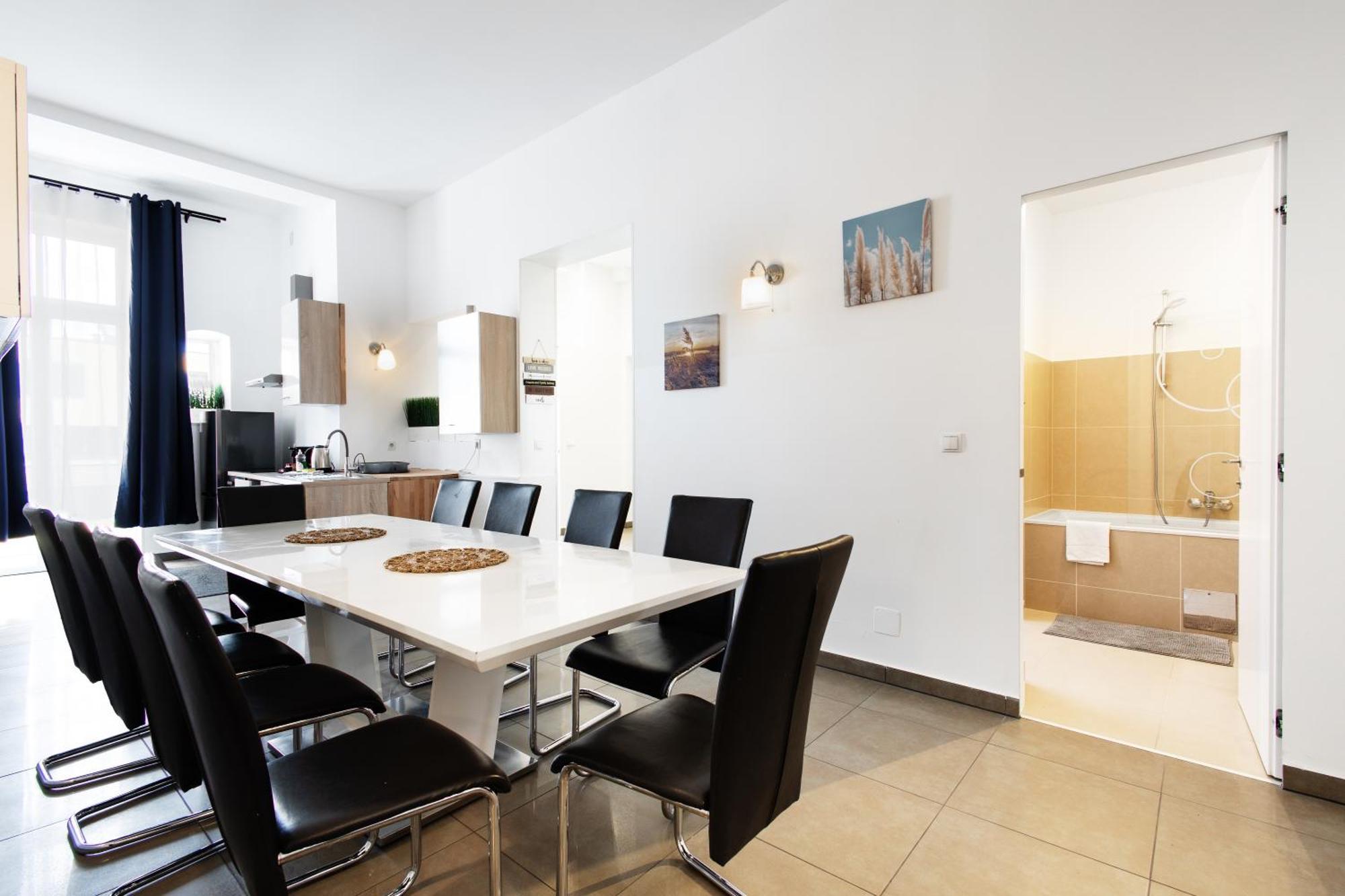 Apartments 4 You Red Star 8 Vienna Exterior photo